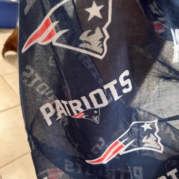 Patriots sheer infinity scarf - Picture 2 of 2